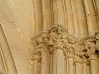 Avignonet-Lauragais, Eglise Notre-Dame des Miracles, Porche, detail (1)